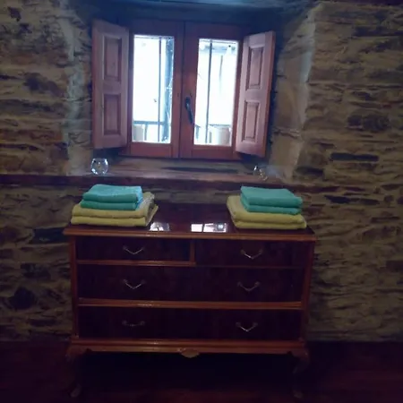 Hébergement de vacances Rural. Bosque. Naturaleza. Desconexion. Ponferrada. *